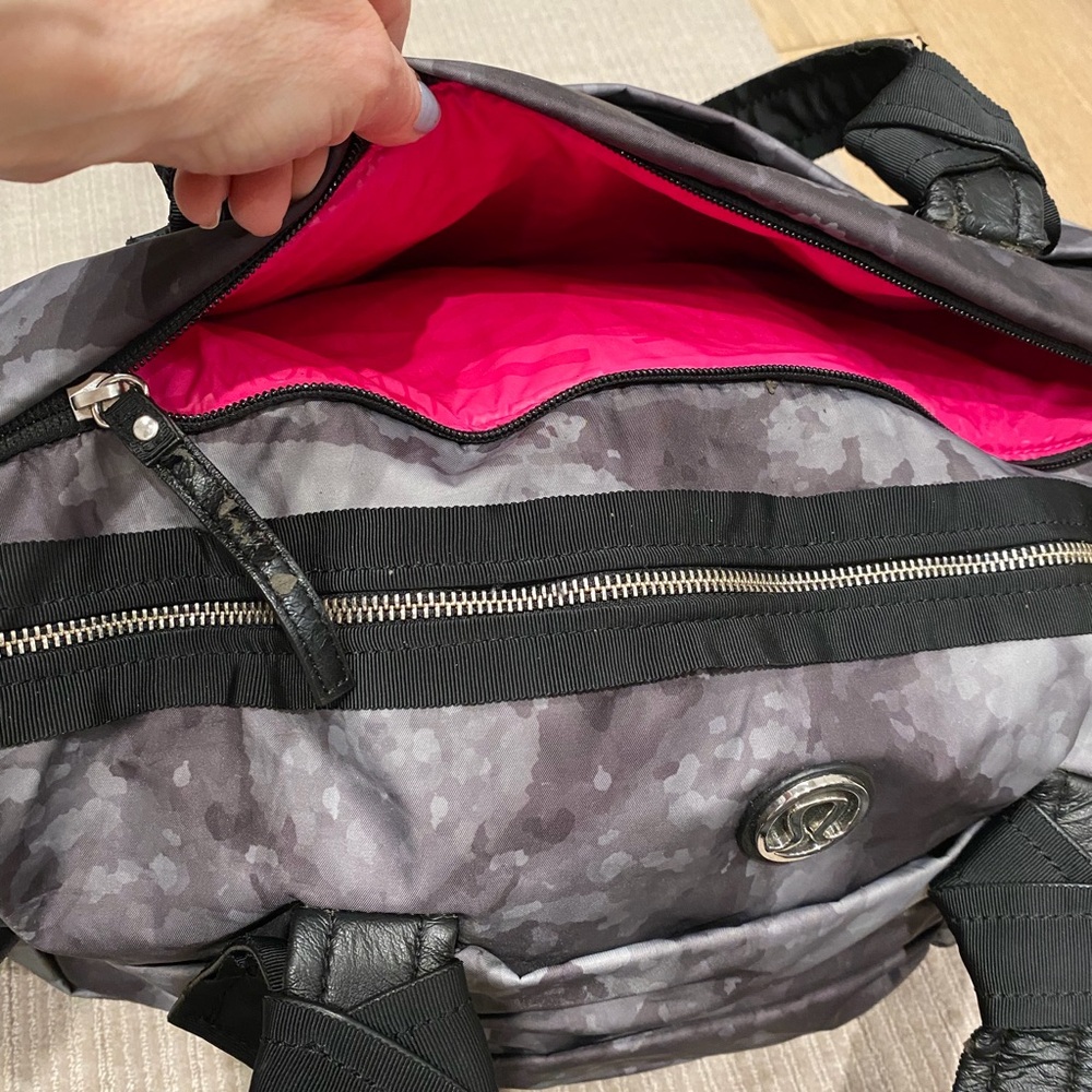 Lululemon Destined For Greatness Duffel Bag - image 5